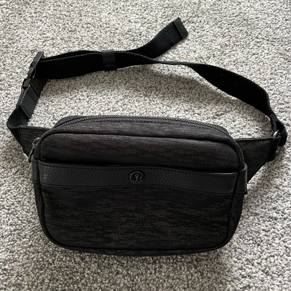Lululemon Now and Always Belt Bag Fanny pack jacquard